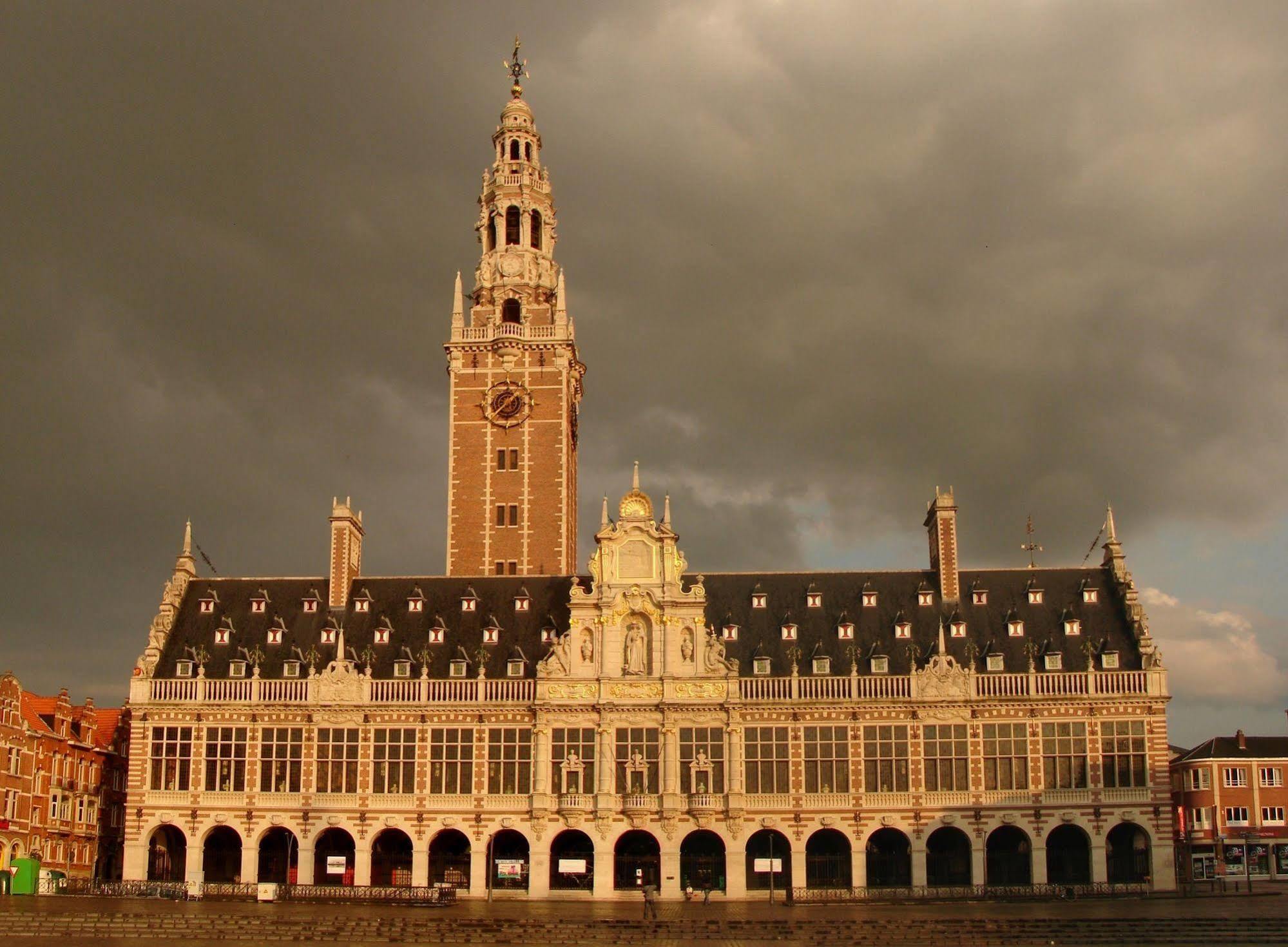 Hotel Malon Leuven Bagian luar foto
